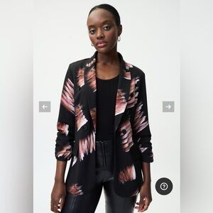 Joseph Ribkoff Brush Print Blazer 224140 Women’s Black Preppy size 6 Business